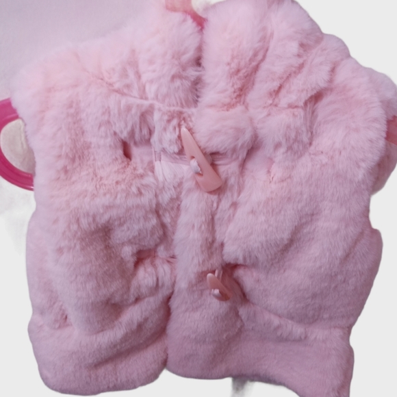 Catherine Malandrino Girls'Faux Fur Hooded Vest 12 Months Pink Color - Picture 2 of 14